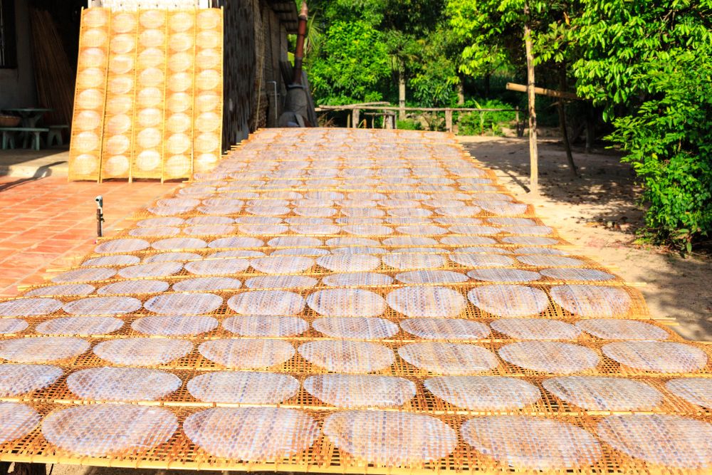 lang-banh-trang-tuy-loan-1786595024716.jpg