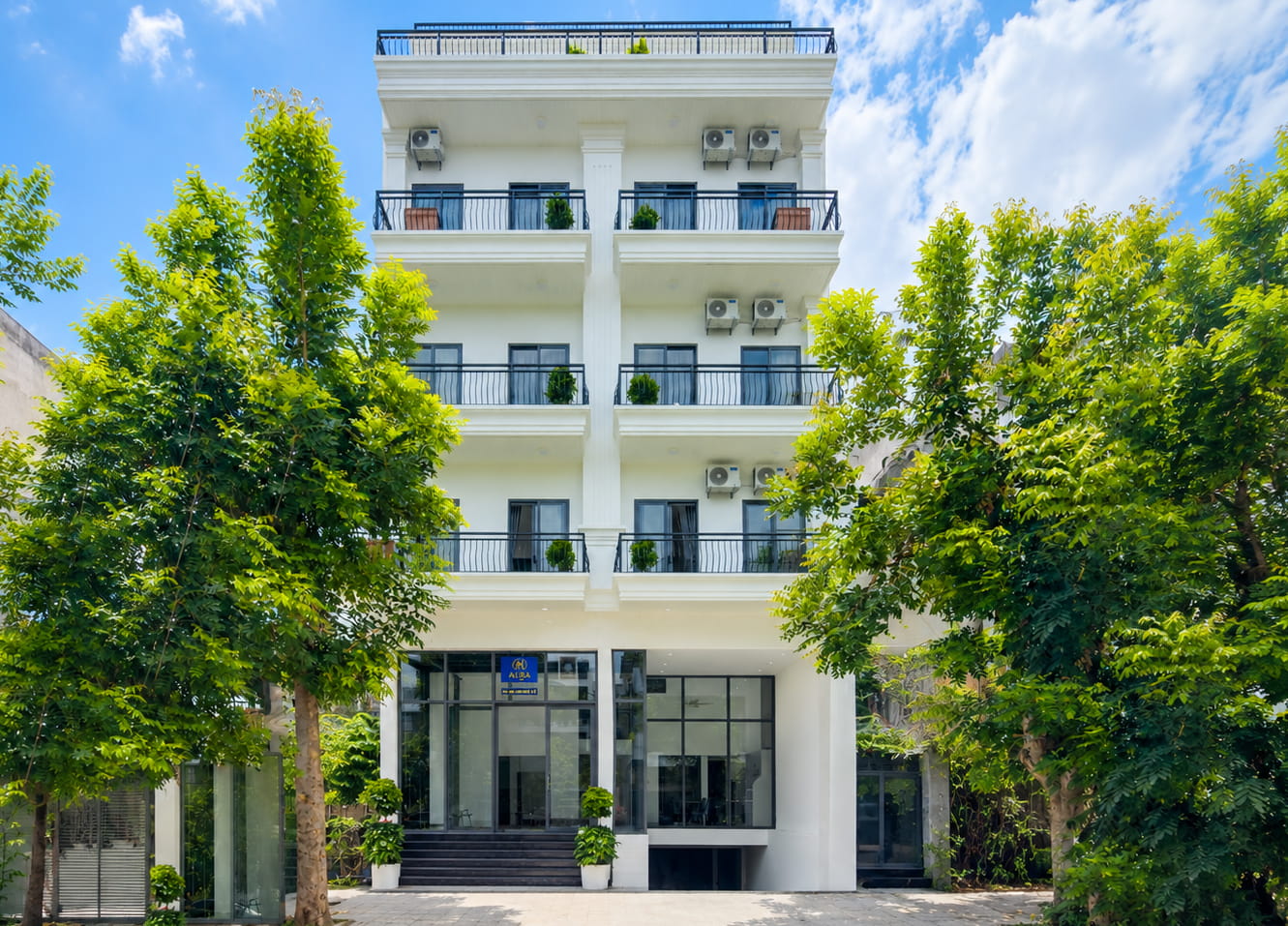 Aura Home Apartment By Haviland
