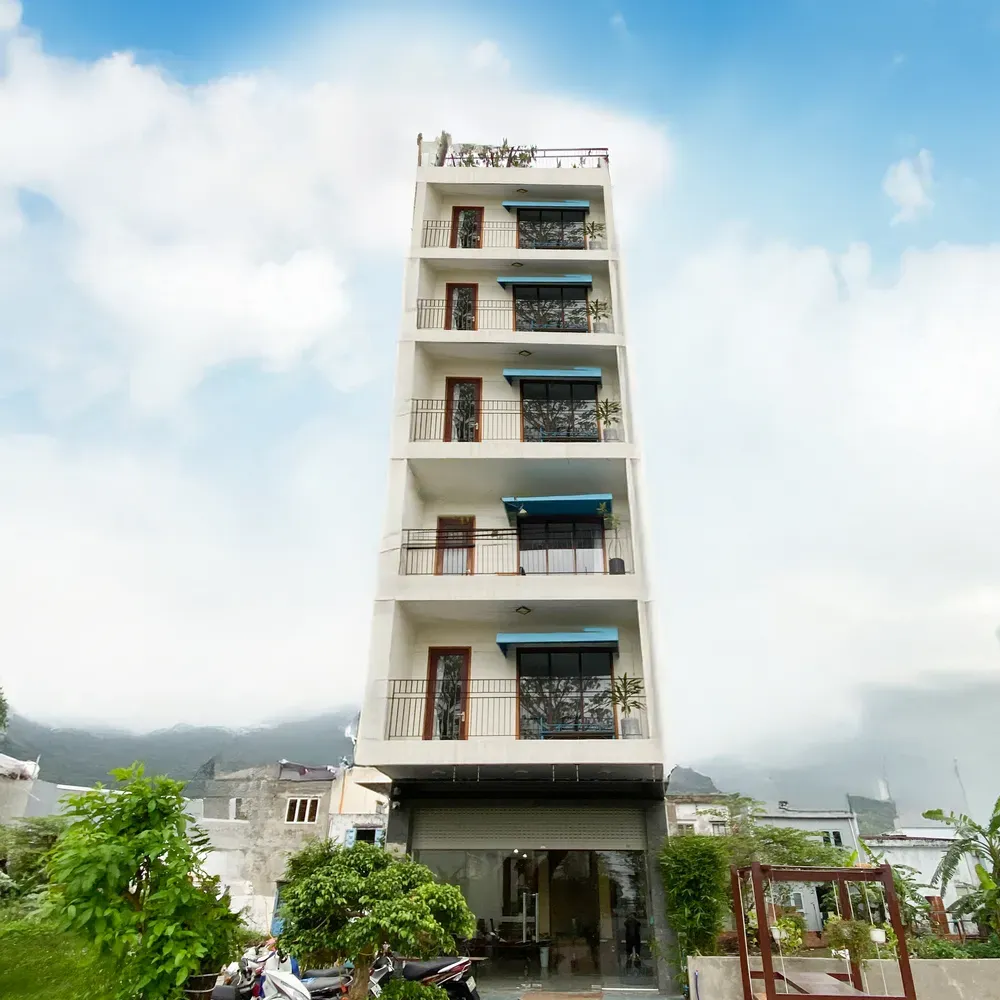 31-vu-ngoc-nha-tn_11zon.webp