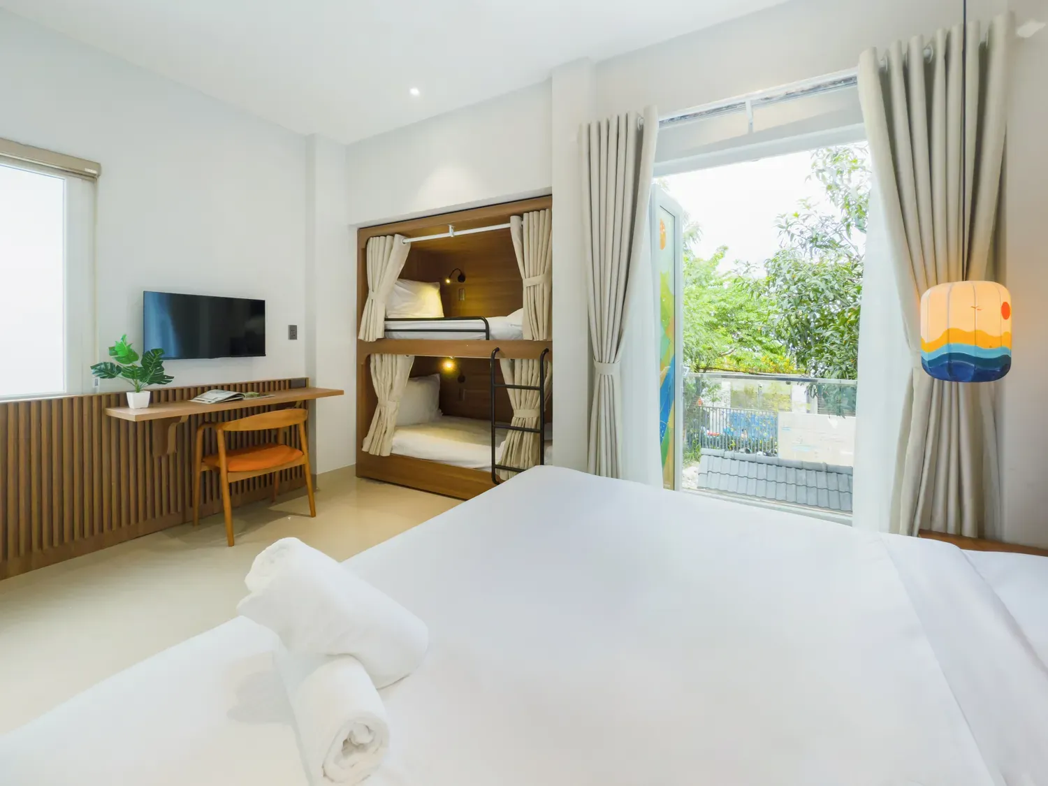 dorm_beachside_16_11zon_091d98a979.webp