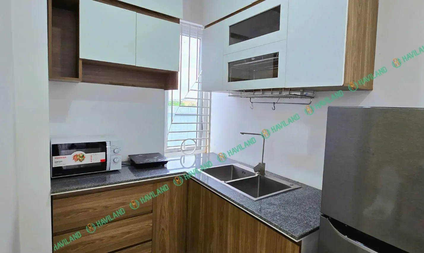gold-moon-apartment-11_11zon.webp