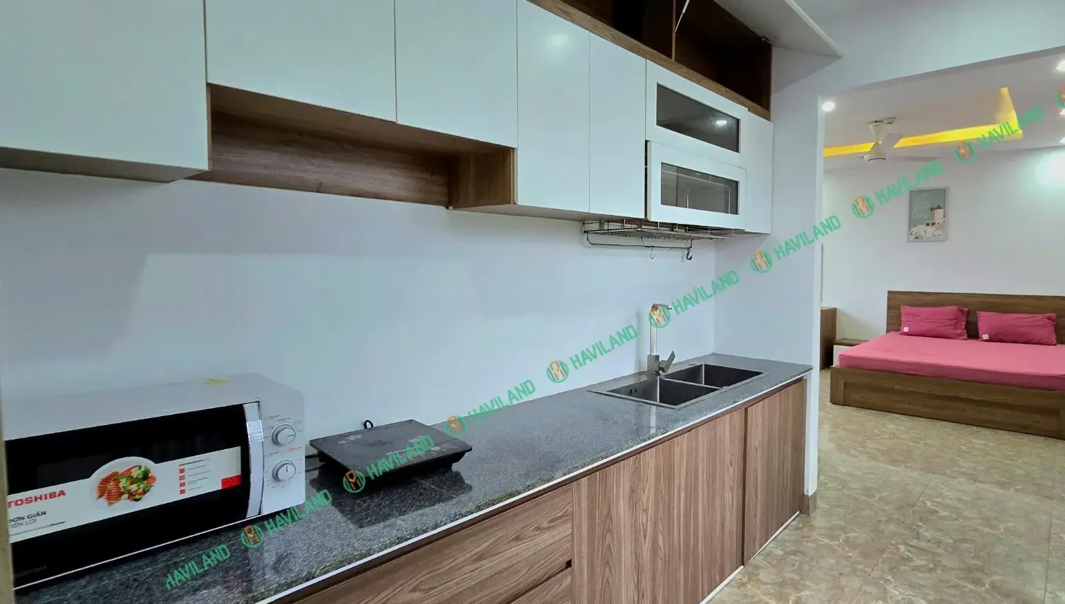 gold-moon-apartment-5_11zon.webp