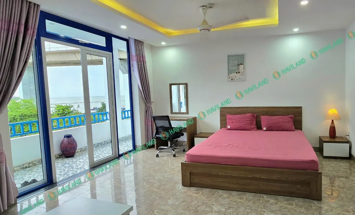 gold-moon-apartment-6_11zon.webp