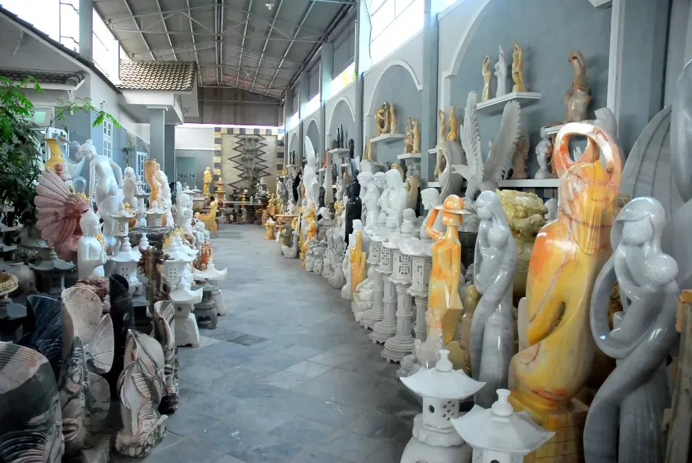 Làng đá mỹ nghệ Non Nước