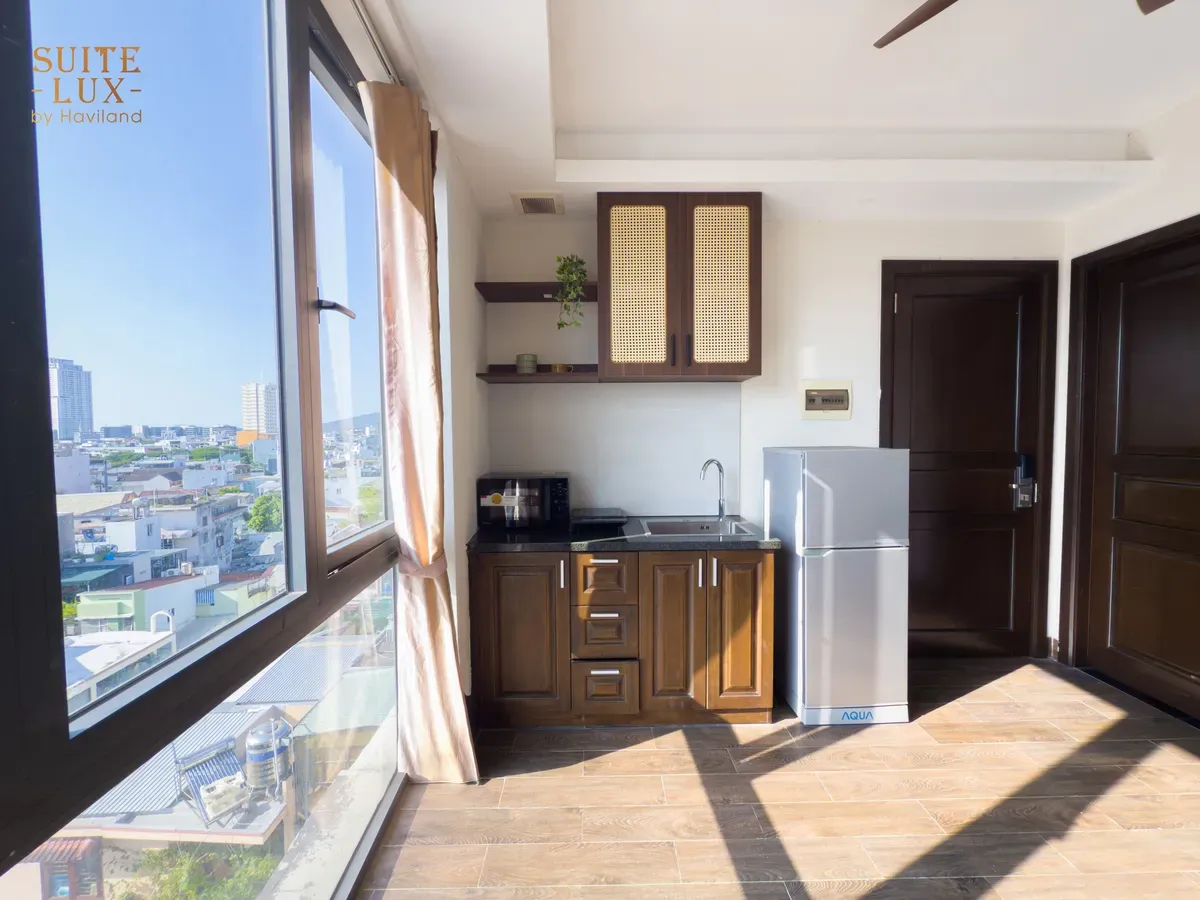 suite-lux5-2_11zon.webp