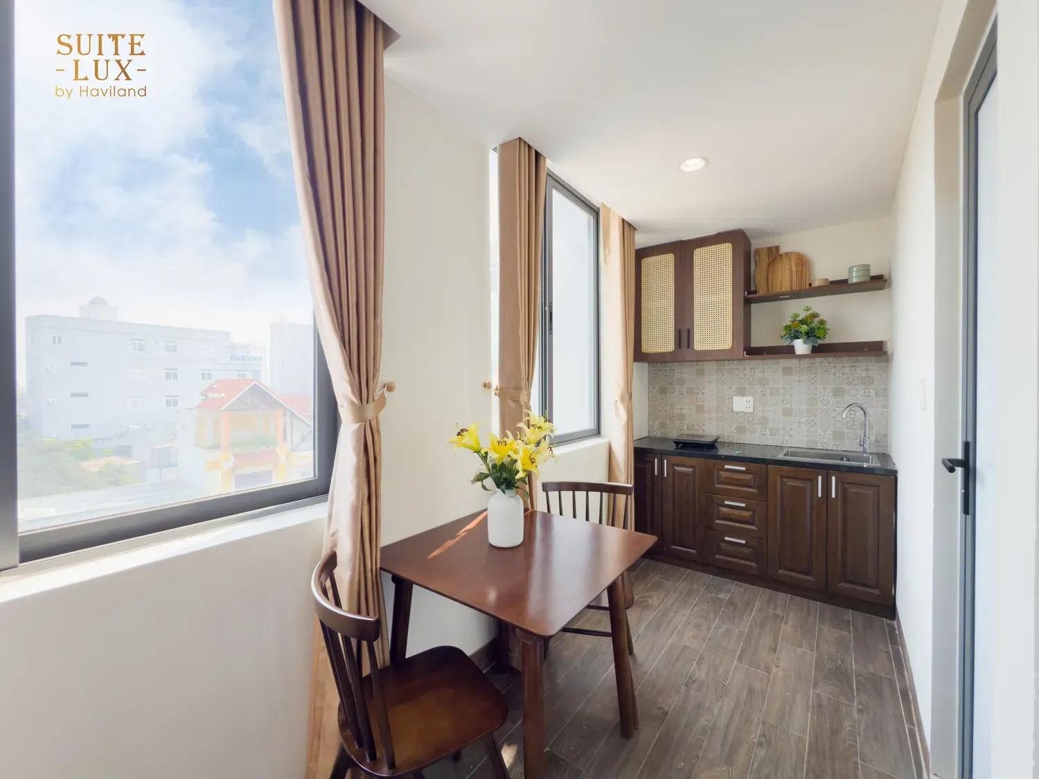suite-lux-5-by-haviland-601-4_11zon.webp