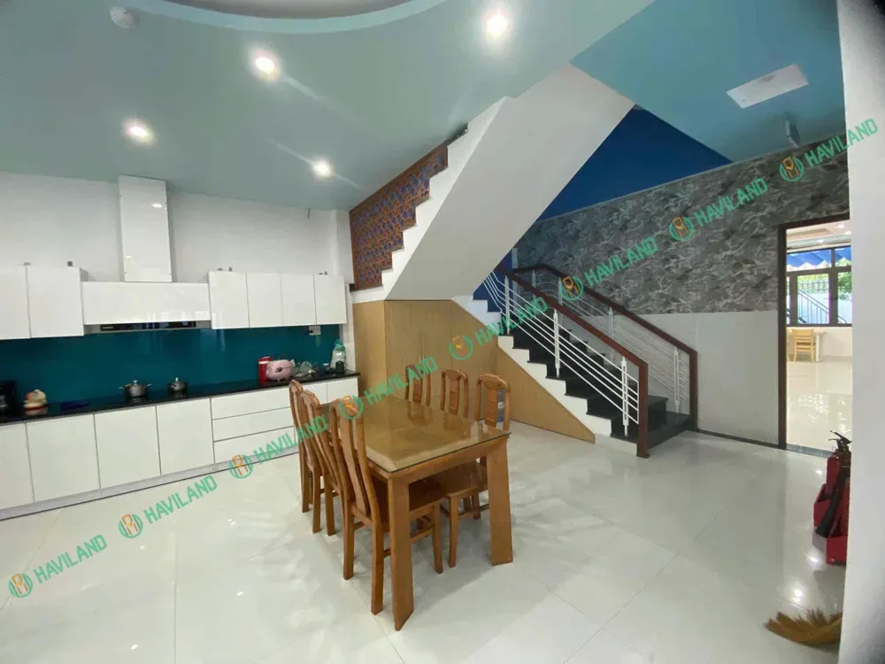 tin-villa-3_11zon.webp