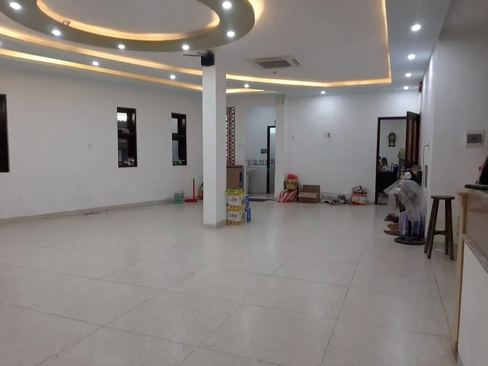 toa-nha-lien-hoa-building-1_11zon.webp
